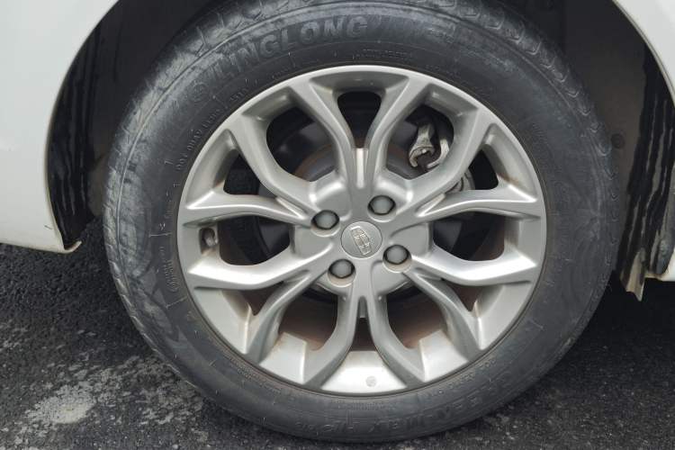 Used Geely Auto Vision 2018 1.5L Automatic Happiness Edition Exterior 8