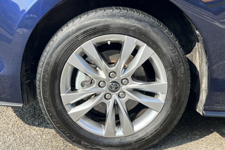 Used Toyota Sienna 2021 2.5L Hybrid Ultimate Edition