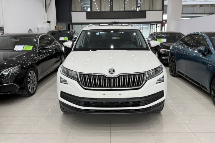 Used Skoda Kodiaq 2018 Facelifted TSI330 5-Seater Two-Wheel-Drive Comfort Edition