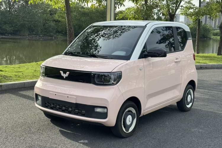 Used Wuling Hongguang MINIEV 2021 Macaron Fashion Model Lithium Iron Phosphate