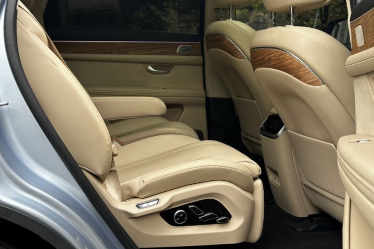 Used Hima AITO M7 2022 1.5T Four-Wheel Drive Luxury Edition
