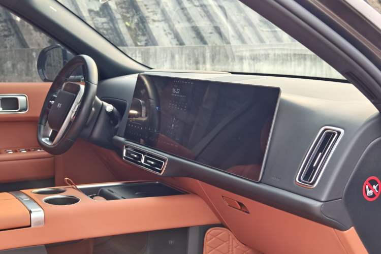 Used Li Auto L9 2024 Pro Model Interior 4