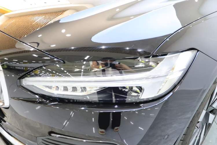 Used Volvo S90 New Energy 2024 Plug-in Hybrid Four-Wheel Drive Long-Range Luxury Smart Edition