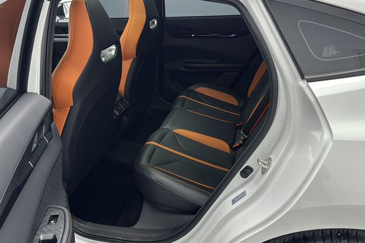 Used Changan UNI-V 2024 1.5T Prestige Sport Edition