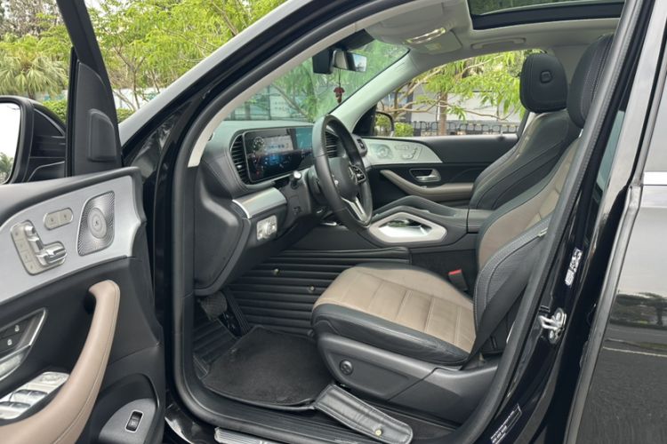 Used Mercedes-Benz GLE 2021 GLE 450 4MATIC AMG Line Interior 9