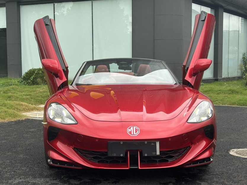 MG Cyberster 2024 580 km Ultra-Long Range Version — снимка 12