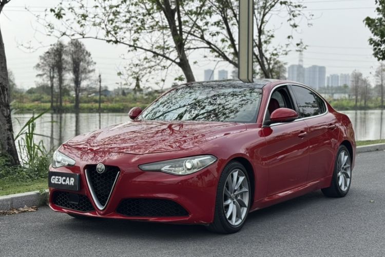 Used Alfa Romeo Giulia 2017 2.0T 280HP Luxury Edition