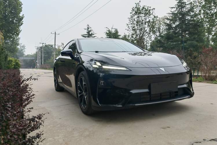 Used Deepal L07 2025 300Ultra with DeepBlue Intelligent Driving AD PRO Extended-Range Version
