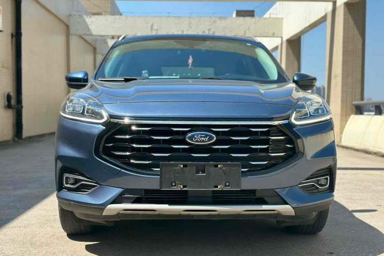 Used Ford Escape 2020 EcoBoost 245 Four-Wheel Drive Titanium Edition
