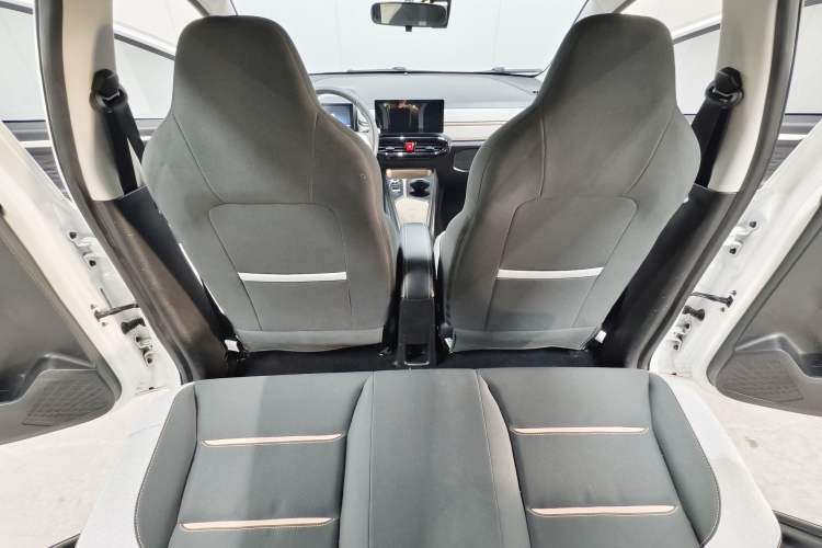 Used SOL E10X 2023 301 km Four-Leaf Clover 36 kW