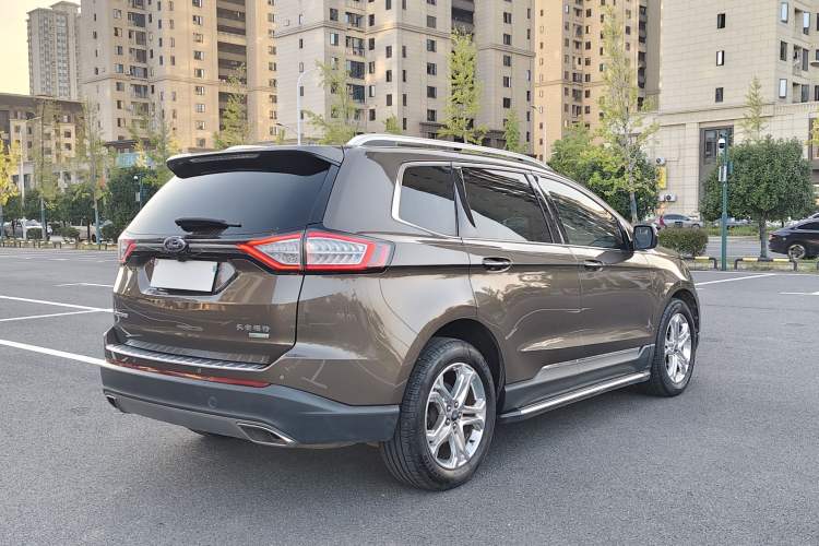 Used Ford Edge 2016 EcoBoost 245 Two-Wheel-Drive Titanium 7-Seater