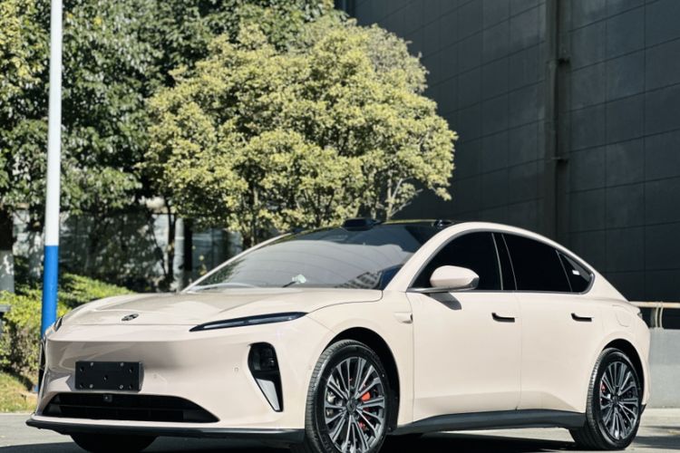 Used Nio ET5 2022 75 kWh