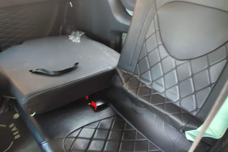 Used Wuling Hongguang MINIEV 2022 Macaron Premium Model – Lithium Iron Phosphate