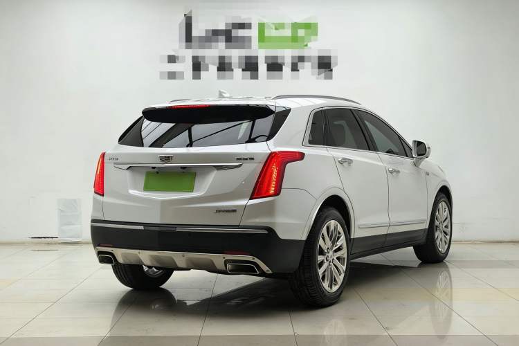 Used Cadillac XT5 2018 25T Luxury Model Exterior 3