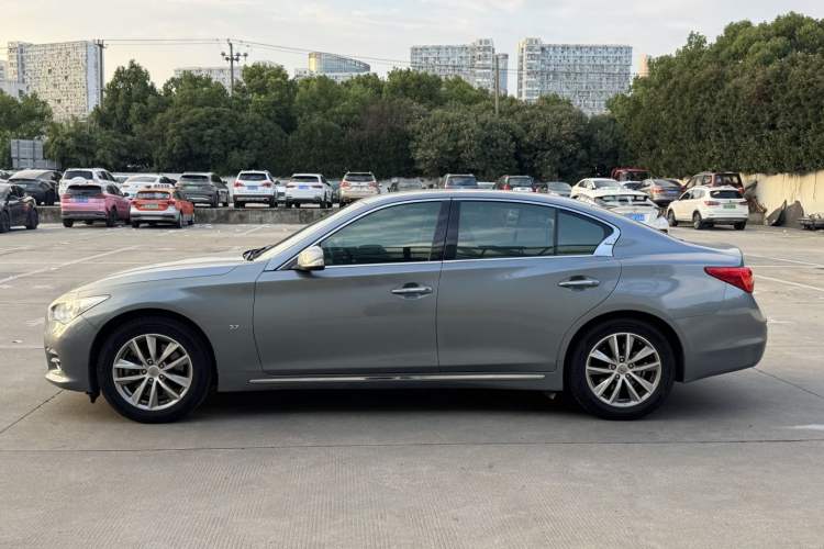 Used Infiniti Q50L 2015 2.0T Comfort Edition