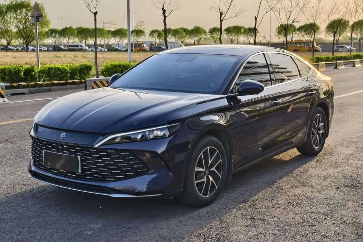 Used BYD Qin L 2024 DM-i 120KM Leading Model Front Left 45 Deg