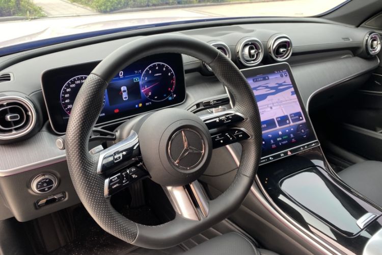 Used Mercedes-Benz C-Class 2023 Restyled C 260 L Sport Edition Interior 2