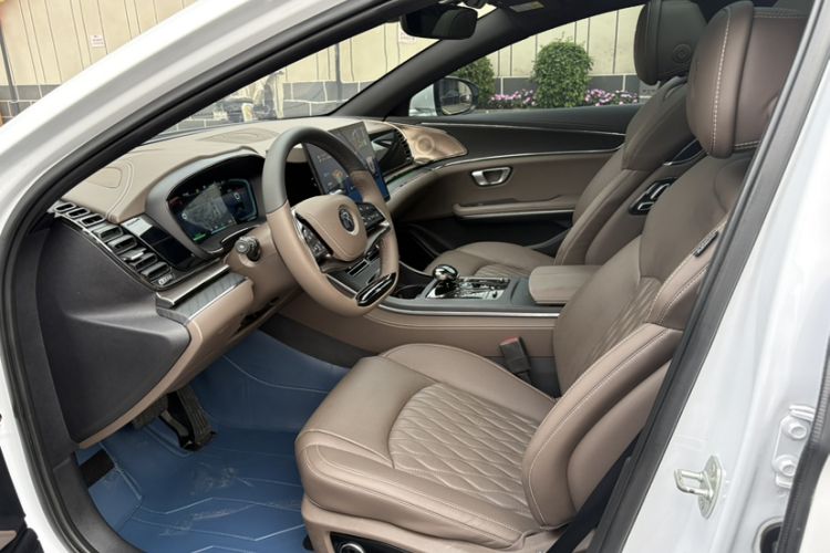 Used BYD Han 2020 EV Long-Range Deluxe Model Left Front Seat