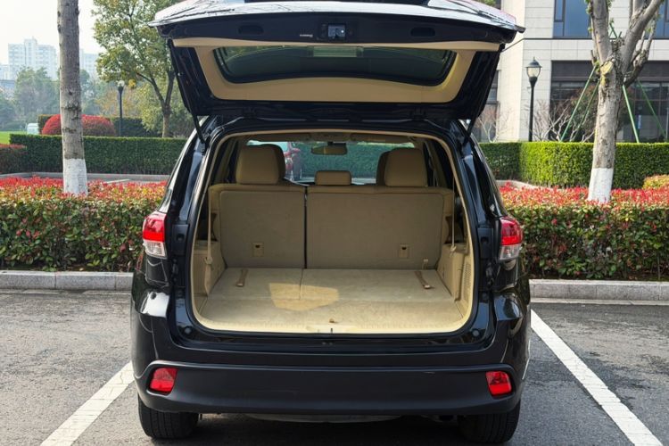 Used Toyota Highlander 2018 2.0T Four-Wheel Drive Elite Edition 7 Seats China V Standard
