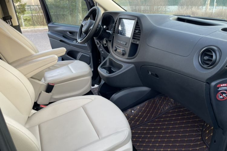 Used Mercedes-Benz Vito 2020 2.0T Elite Version 9 Seats
