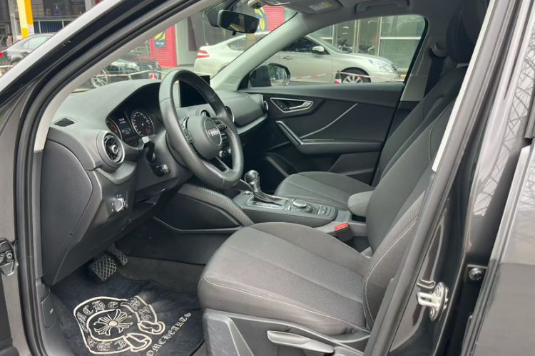 Used Audi Q2L 2018 35 TFSI Launch Exclusive Edition China VI
