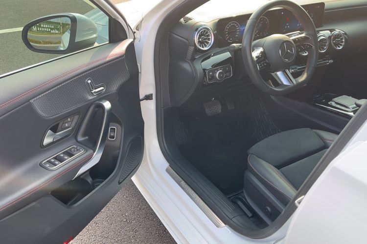 Used Mercedes-Benz A-Class 2023 A 200 L Fashion Model
