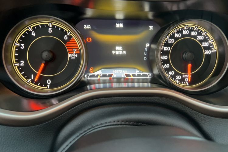 Used Jeep Cherokee 2016 2.0L Superior Edition