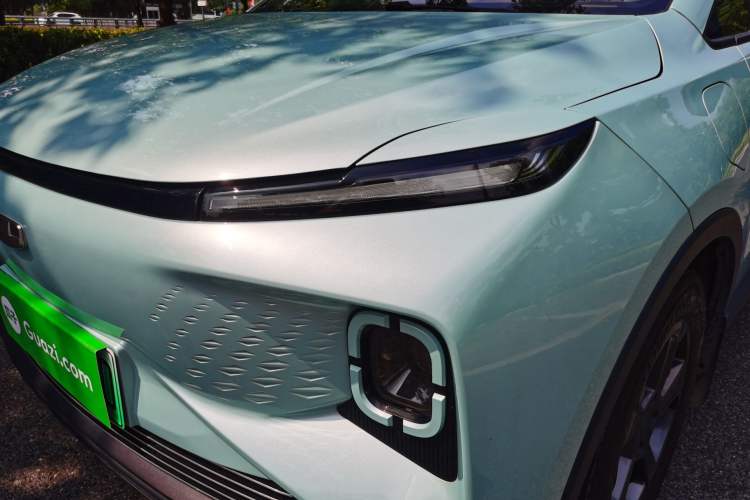 Used Geometry E Firefly 2024 301km Starlight