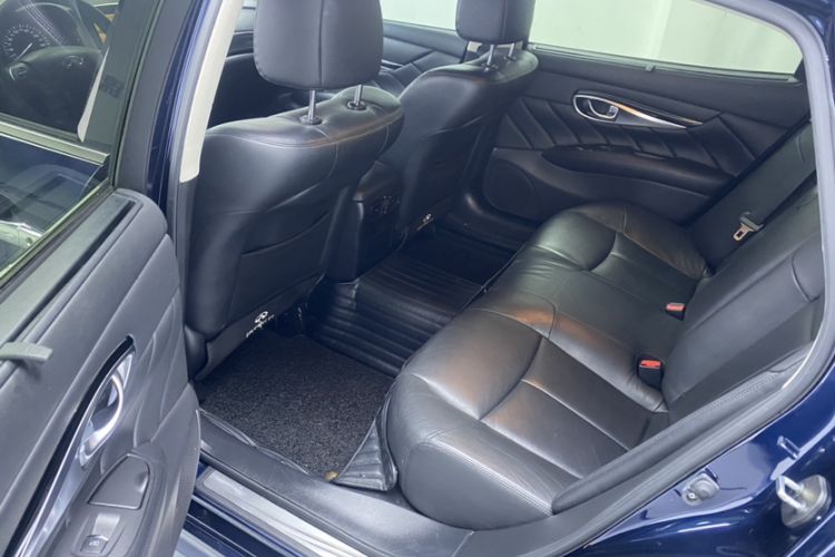 Used Infiniti Q70 2019 Q70L 2.0T Elite Edition
