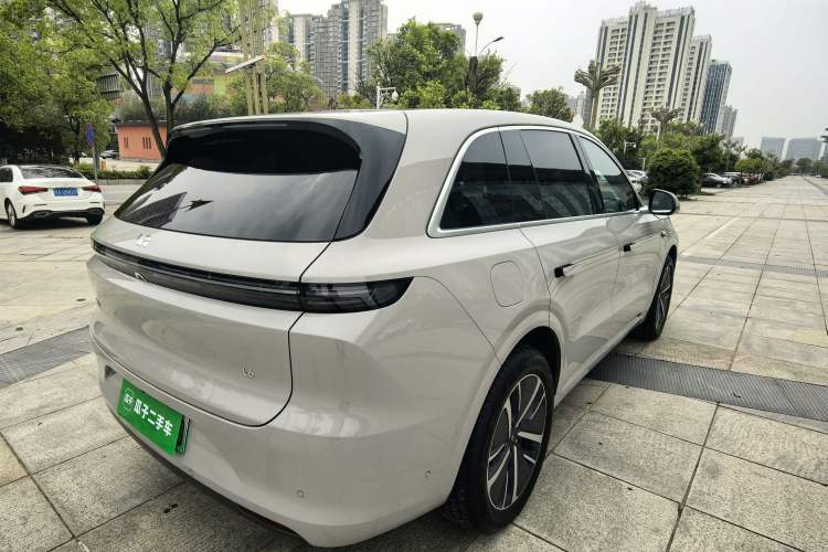 Used Li Auto L6 2024 Pro Model Rear Right 45 Deg