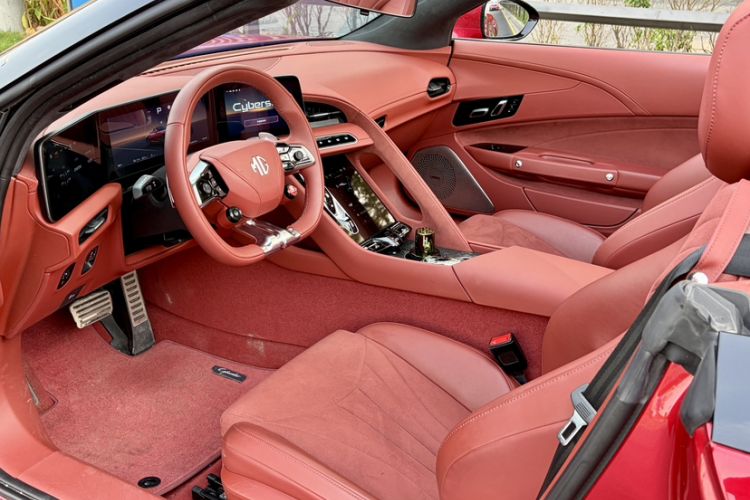 Used MG Cyberster 2024 580 km Ultra-Long Range Version