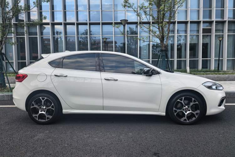 Used Fiat Ottimo 2014 1.4T Automatic Sport Edition
