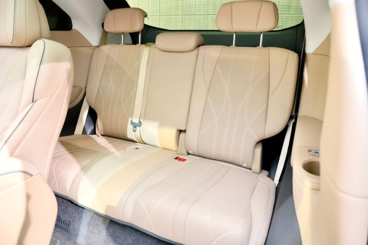 Used XPeng X9 2025 740 Ultra-Long Range Max