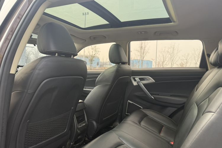 Used Geely Auto Emgrand X7 Sport 2018 1.8TD Automatic Two-Wheel Drive Zhiya Model