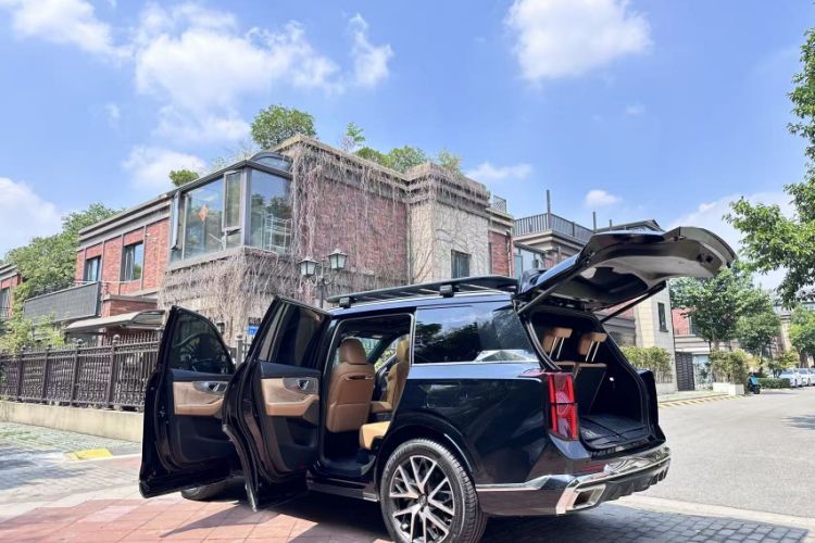 Used GAC Trumpchi ES9 2024 PHEV with 143 km Max
