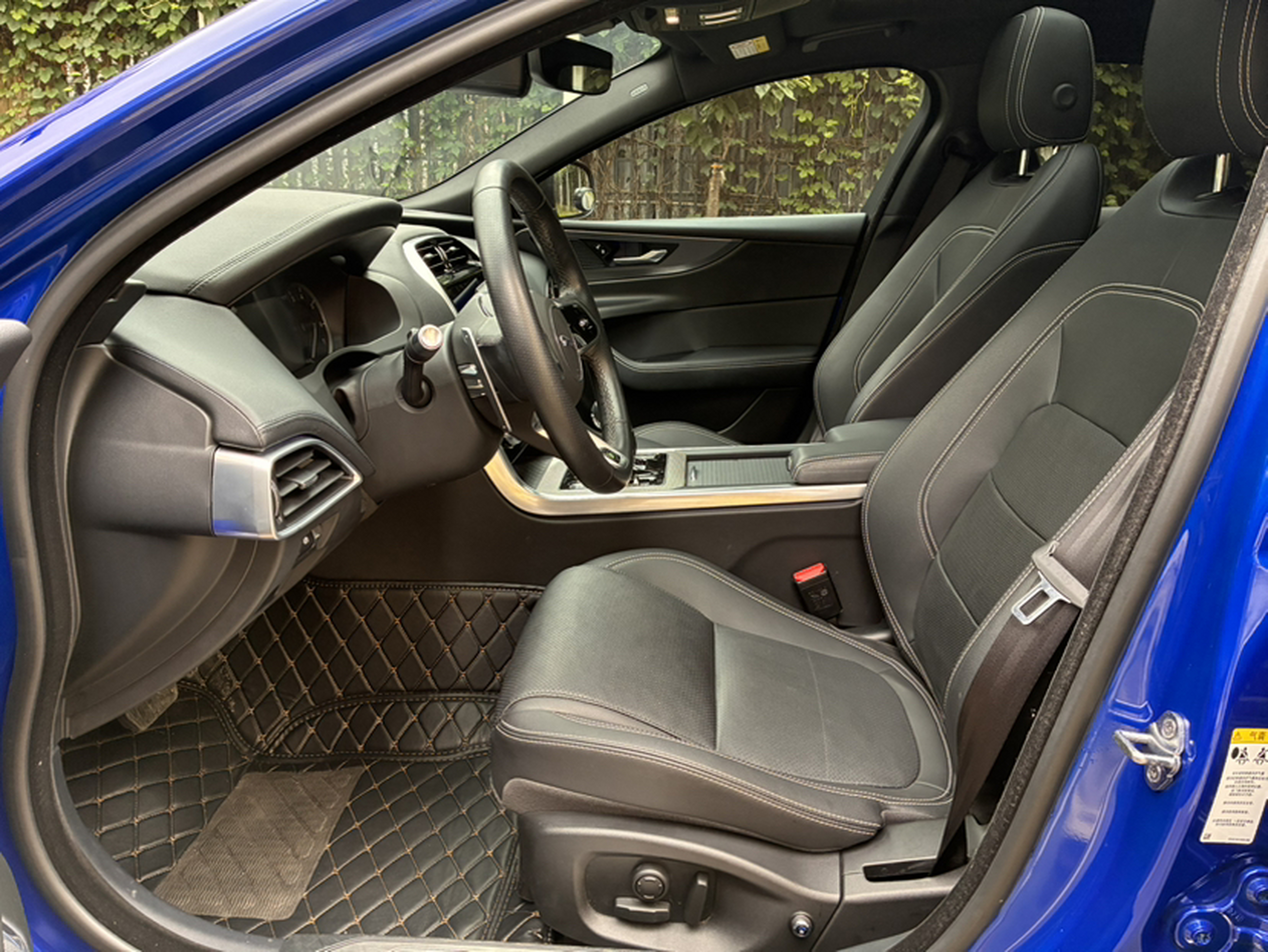 Avant de la voiture