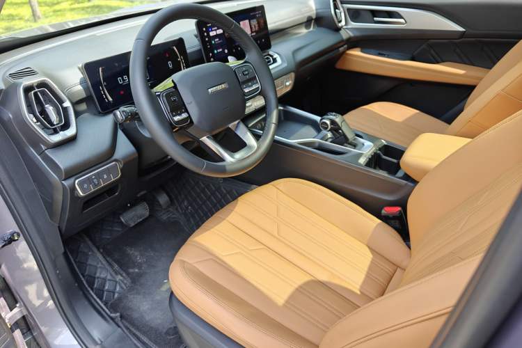 Used Haval H5 2023 2.0T Automatic Two-Wheel Drive LinkedIn Gasoline