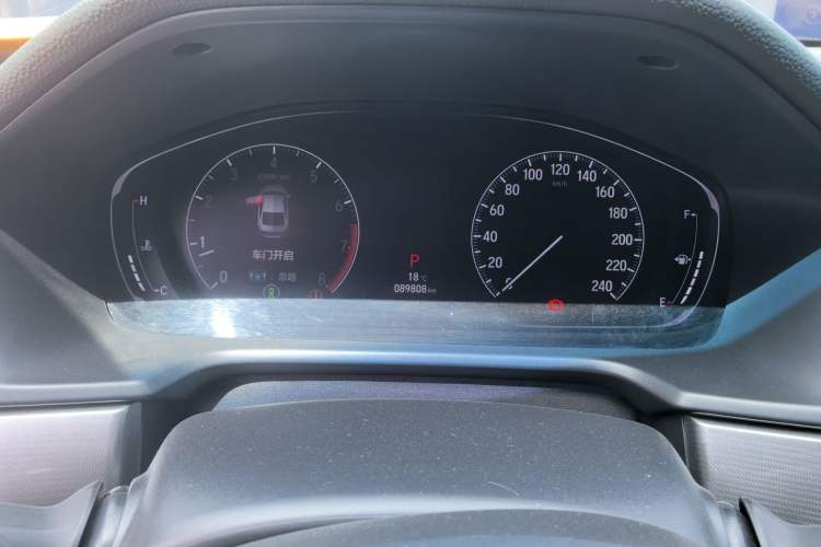 Used Honda Accord 2021 260TURBO Luxury Starry Sky Limited Edition Odometer Close Up