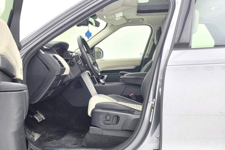 Used Land Rover Discovery 2021 360 PS R-Dynamic HSE