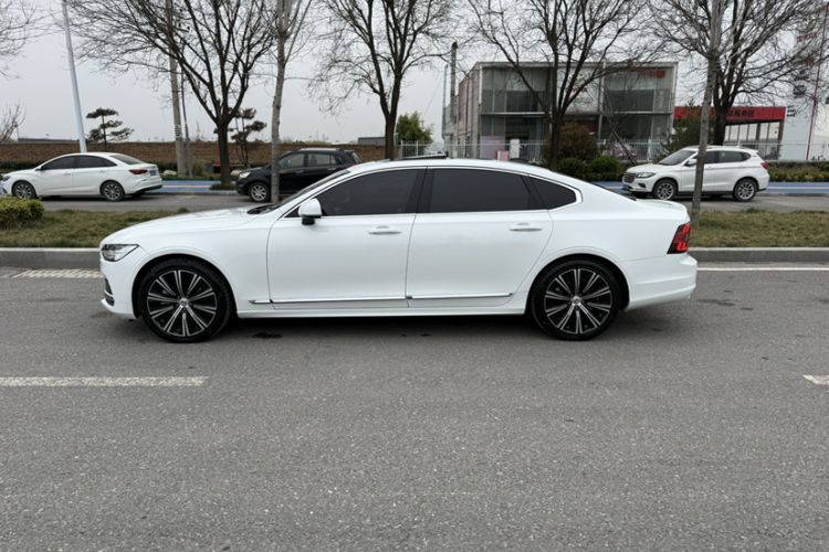 Used Volvo S90 2025 B5 Zhiyuan Luxury Edition