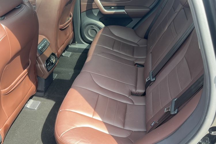 Used Wey VV5 2017 2.0T Flagship Edition Left Rear Seat