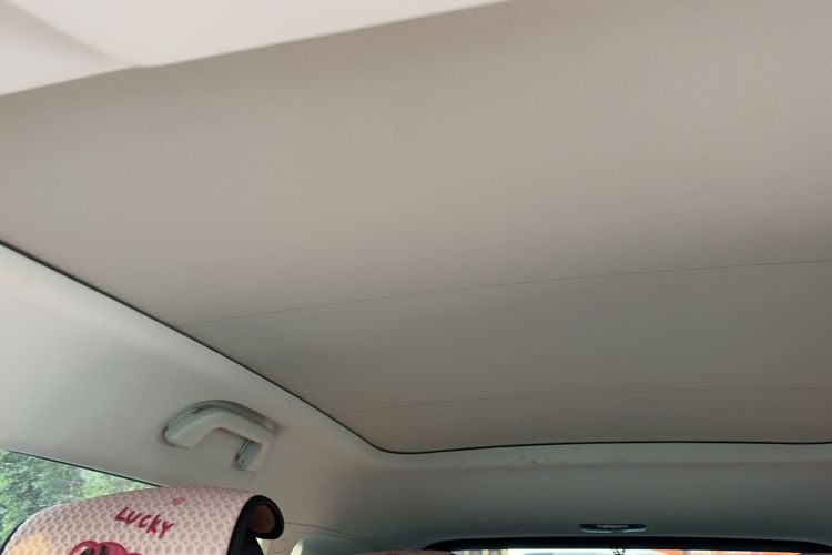 Used Haval H2s 2018 Blue Label 1.5T Dual-Clutch Fashion Edition Headliner