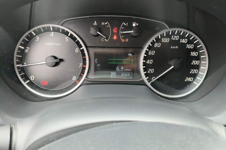 Used Nissan Sylphy 2022 Classic 1.6XE CVT Comfort Edition Odometer Close Up