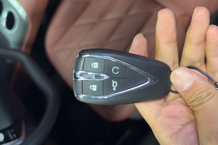 Used CHANGAN CS75 PLUS 2025 4th Generation 1.5T New Blue Whale Smart Luxury Edition