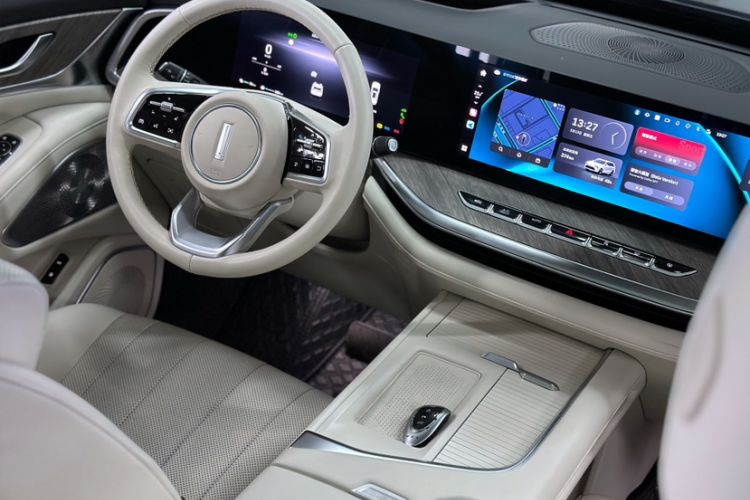 Used Wey Lanshan 2023 Two-Wheel Drive Long-Range Version