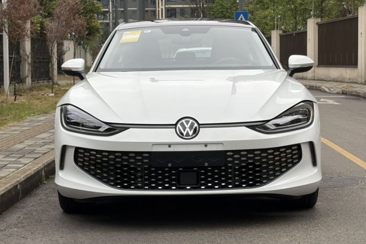 Used Volkswagen Lamando 2025 Lavida L 280TSI DSG Cool & Spicy Edition
