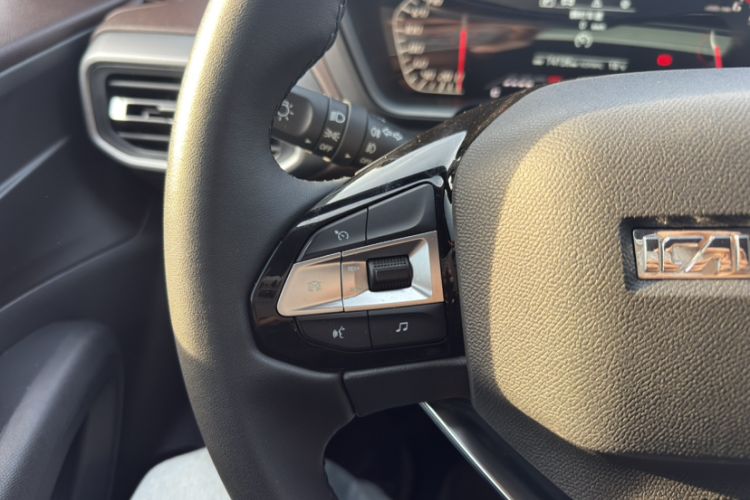 Used Chana F70 2022 2.4T Gasoline Automatic 4x4 Excellence Edition Standard Wheelbase 4K22D4T
