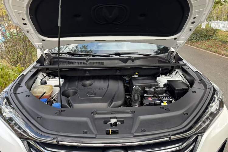 Used Changan CS75 PLUS 2021 1.5T Manual Luxury Version
