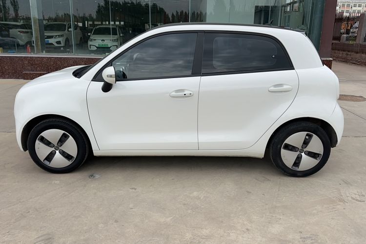 Used ORA Black Cat 2021 301 km Basic Version
