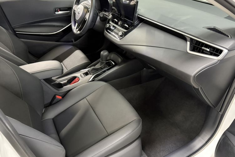 Used Toyota Corolla 2024 1.8L Smart Electric Hybrid Dual-Engine Elite Edition